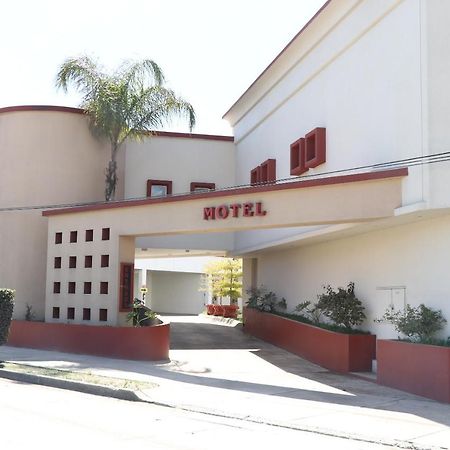 Motel Marina Marbella Tijuana Zewnętrze zdjęcie
