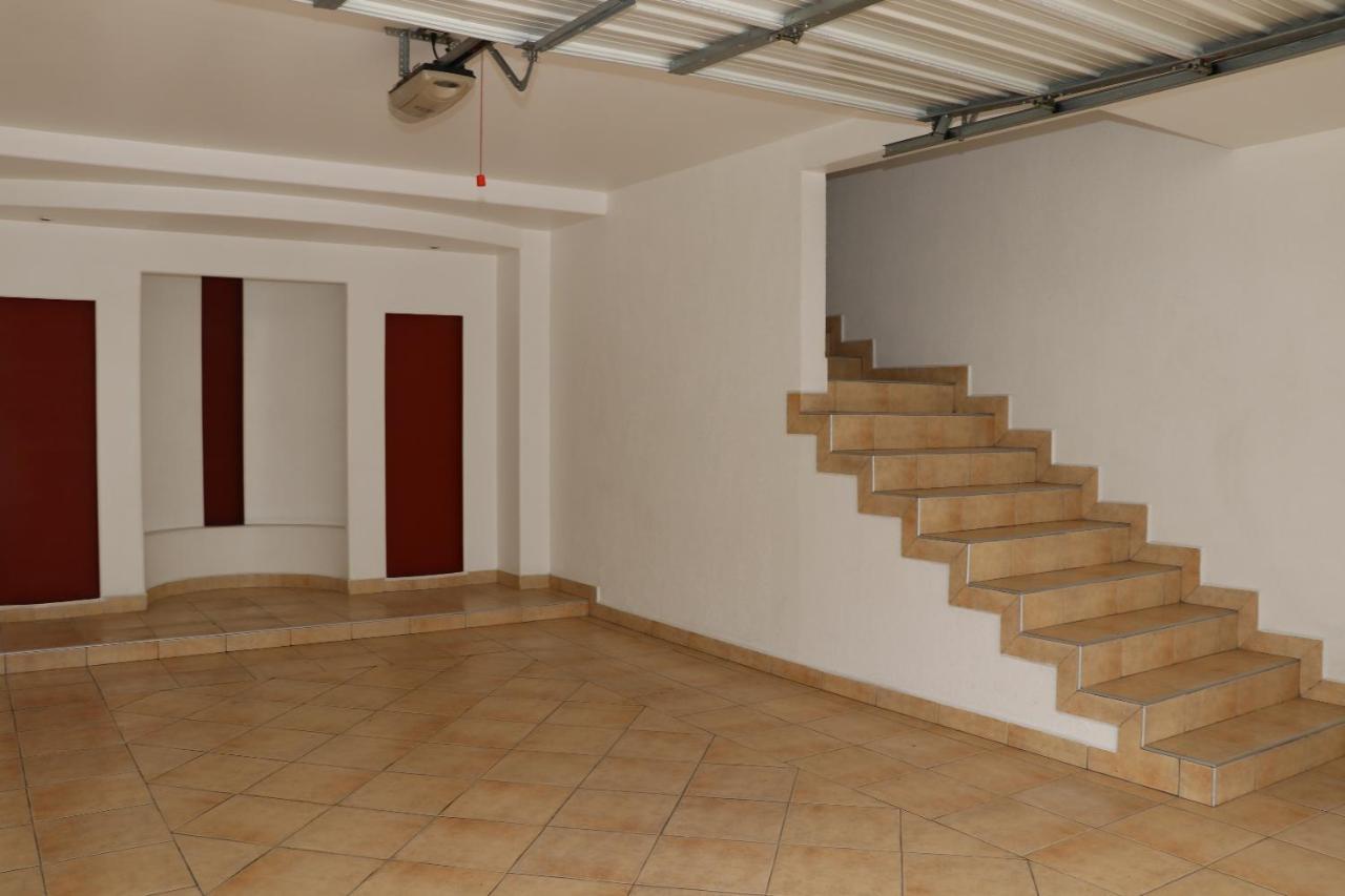 Motel Marina Marbella Tijuana Zewnętrze zdjęcie