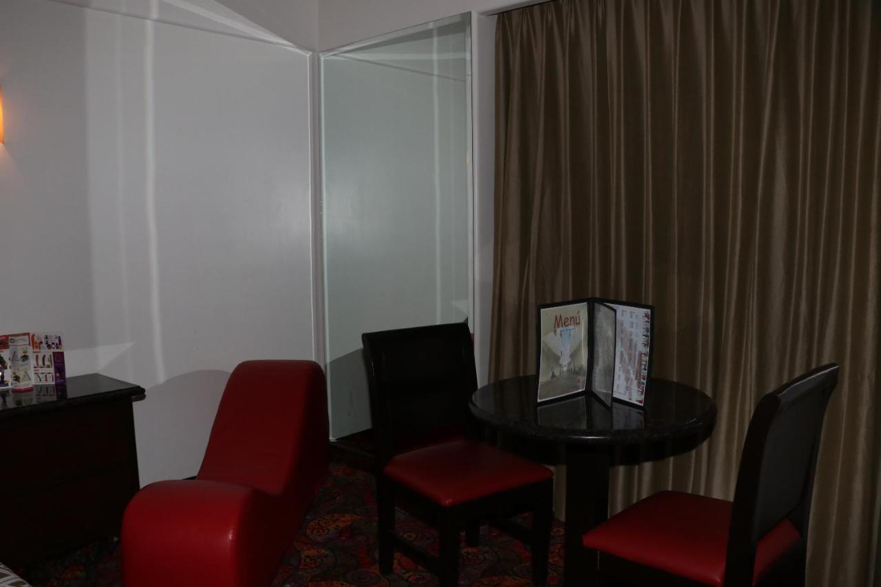Motel Marina Marbella Tijuana Zewnętrze zdjęcie