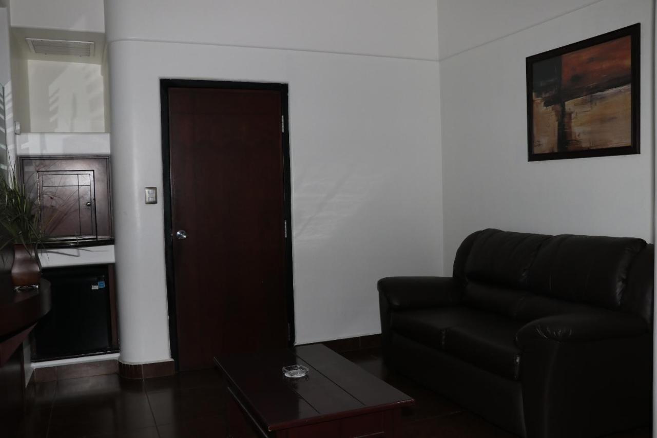 Motel Marina Marbella Tijuana Zewnętrze zdjęcie